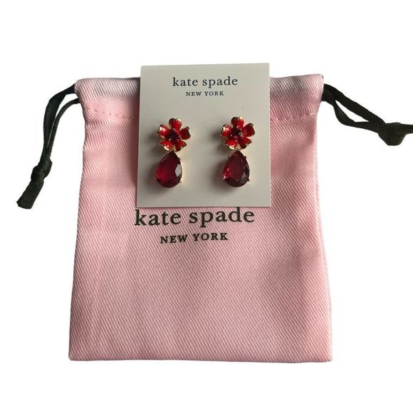 ⭐️Host Pick⭐️ 🆕 Kate Spade: Blushing Blooms Flower Drop Earrings With Dust Bag - Picture 5 of 11